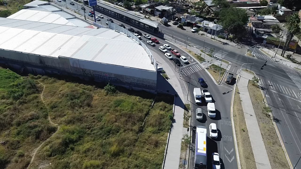 TERRENO EN VENTA EN AV. TONALTECAS Y PERIFERICO NUEVO TONALÁ, JAL.
