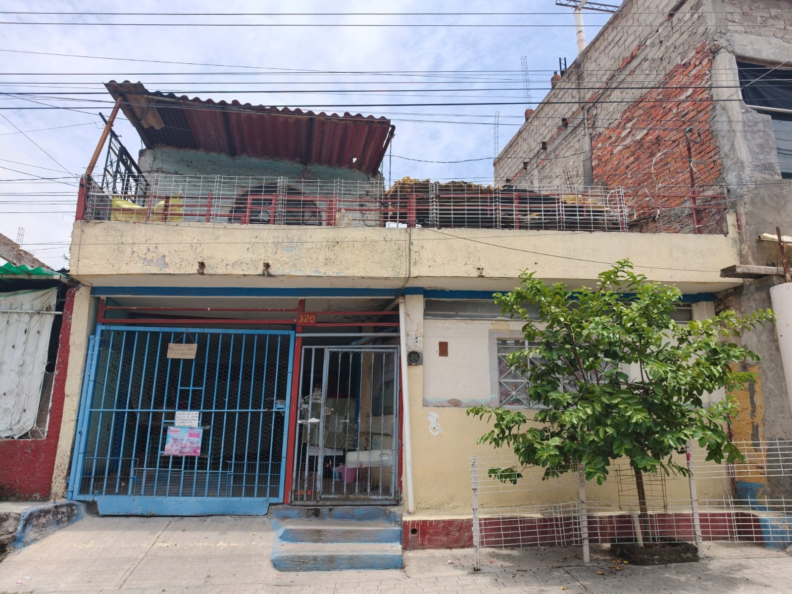 SE VENDE CASA EN SANTA ROSA DE LIMA, NUEVA SANTA MARÍA, TLAQUEPAQUE,JAL.