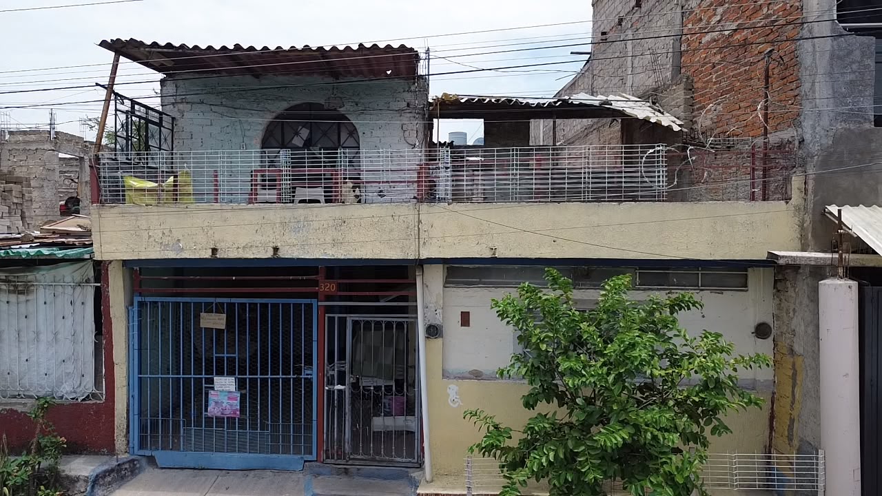 SE VENDE CASA EN SANTA ROSA DE LIMA, NUEVA SANTA MARÍA, TLAQUEPAQUE,JAL.