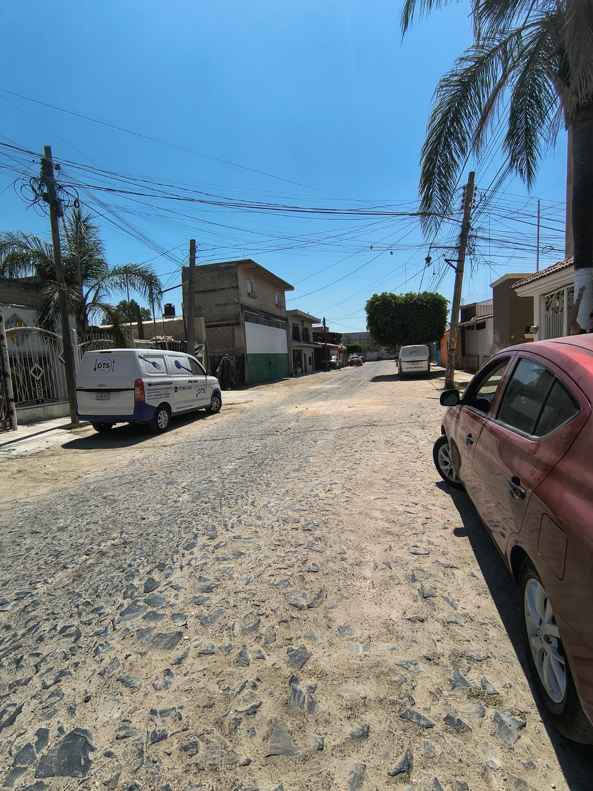 TERRENO EN VENTA COL. ARTESANOS,TLAQUEPAQUE,JAL.