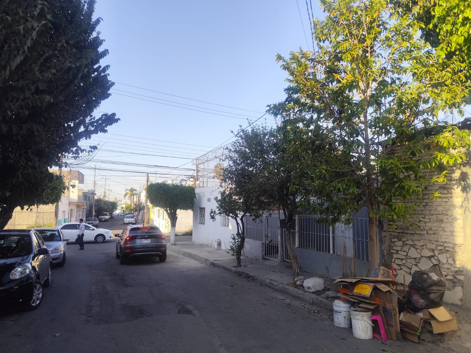 CASA EN VENTA COL. ALTOS ORIENTE, SAN PEDRO TLAQUPAQUE, JAL