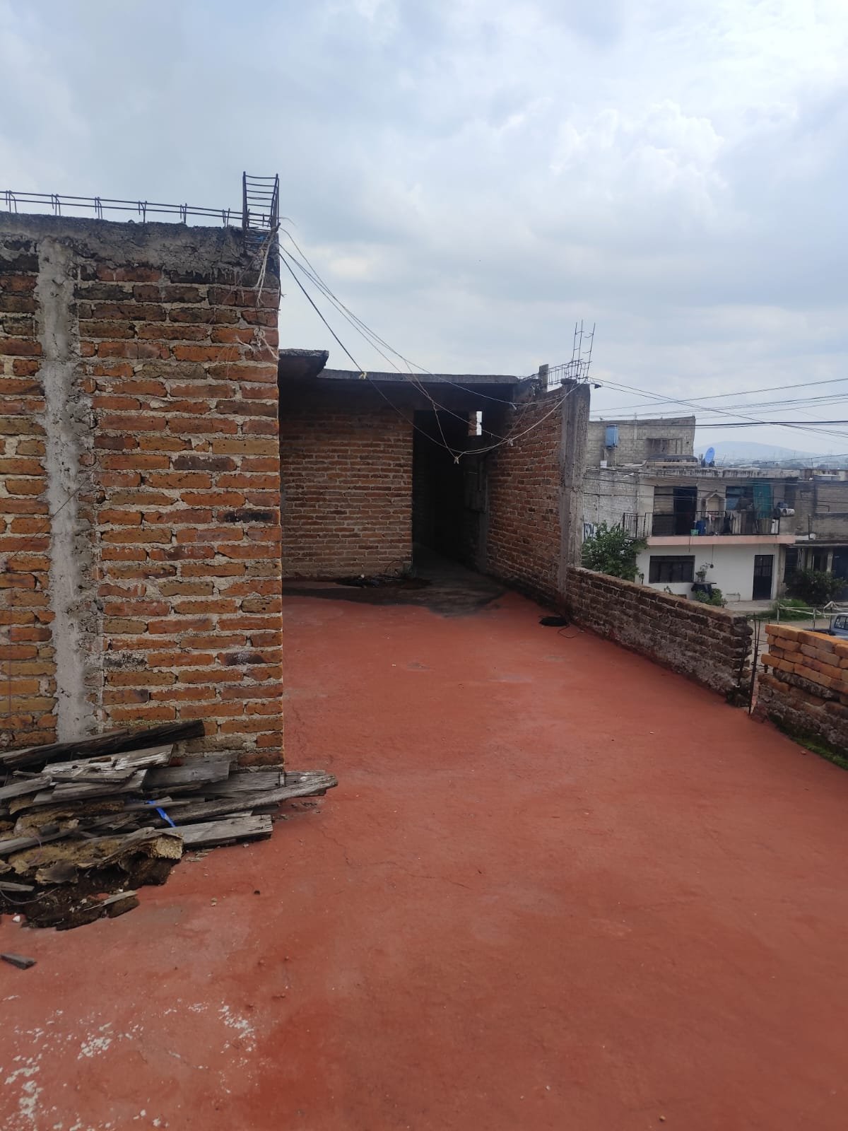 SE VENDE CASA JARDINES DE SANTA MARIA, SAN PEDRO TLAQUEPAQUE,JAL.
