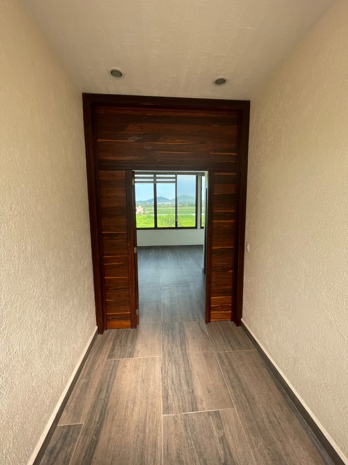 TERRENO EN VENTA CON EDIFICACIÒN ACATLÀN DE JUÀREZ,JAL.