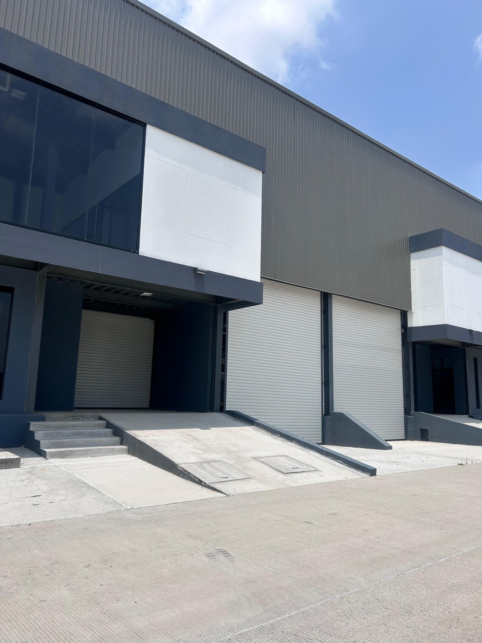 DODEGAS EN RENTA Y VENTA UBICADAS EN DISTINTOS PUNTOS YA QUE LA LOGISTICA ES FUNDAMENTAL PARA EXPANCION