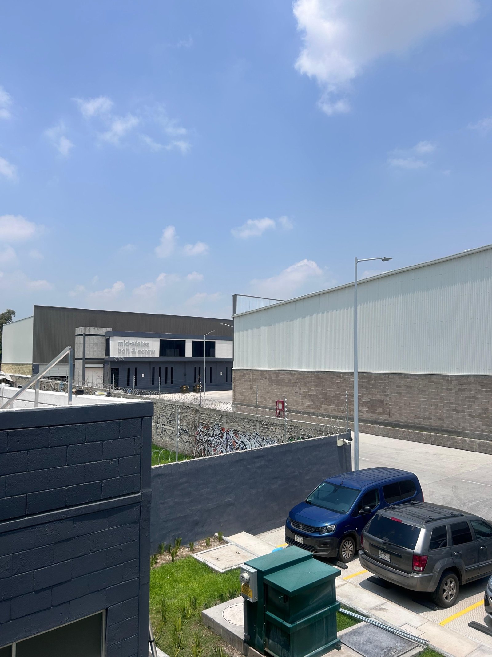 DODEGAS EN RENTA Y VENTA UBICADAS EN DISTINTOS PUNTOS YA QUE LA LOGISTICA ES FUNDAMENTAL PARA EXPANCION